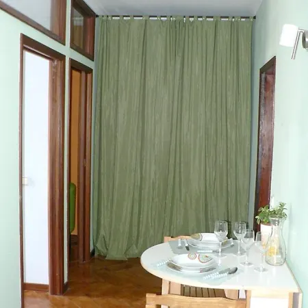With One Bedroom In Funchal With Wonderful Sea View Balcony And Wifi 750 M From The Beach *