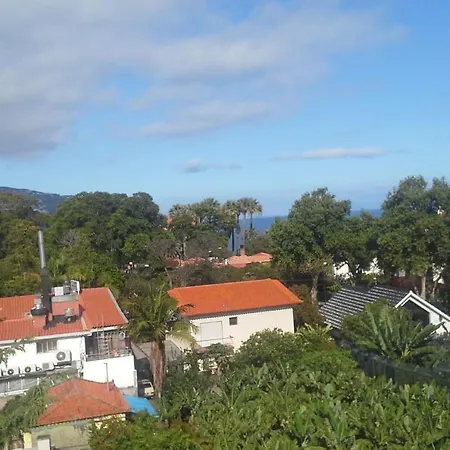 With One Bedroom In Funchal With Wonderful Sea View Balcony And Wifi 750 M From The Beach Apartment *